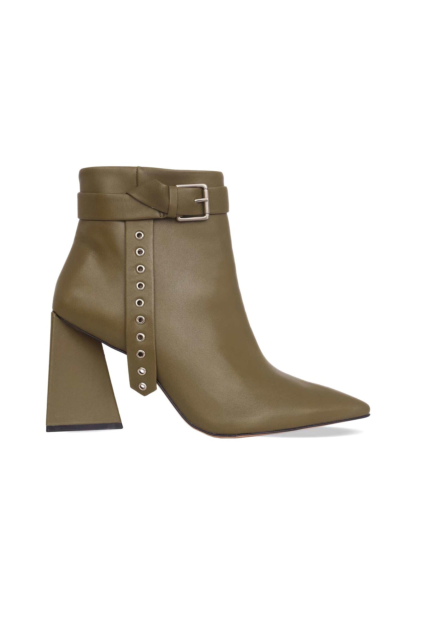 Mangará Salvia Ankle Boot Heeled - Stylish Leather Footwear