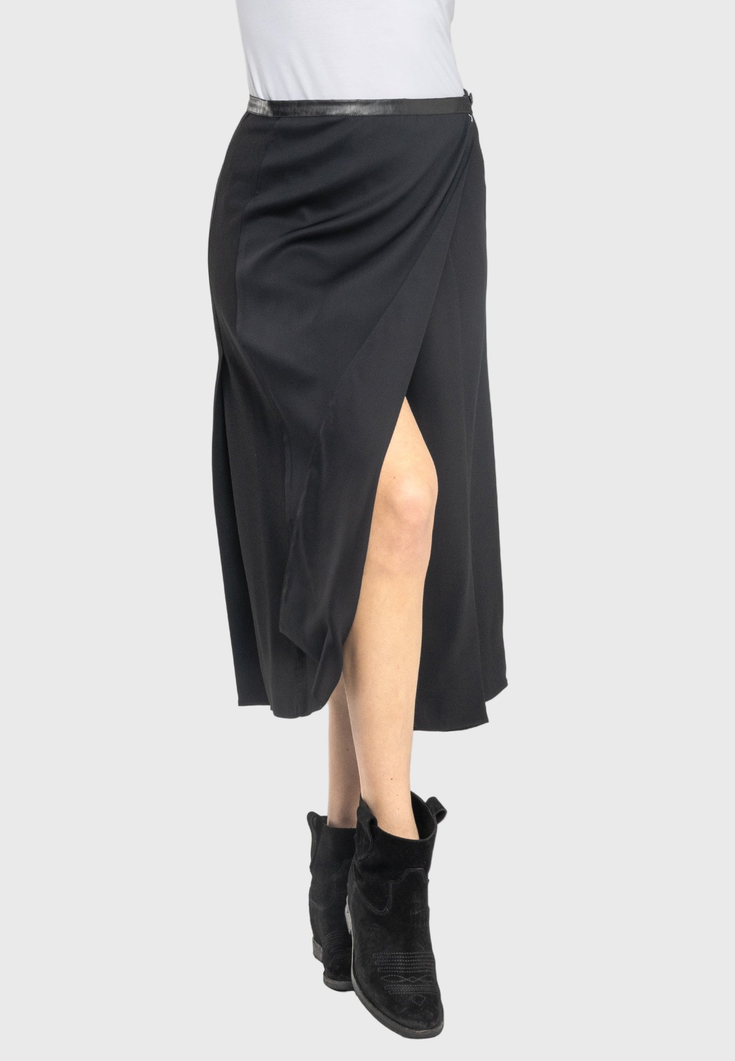 Masha A-Line Split Midi Skirt – Nero