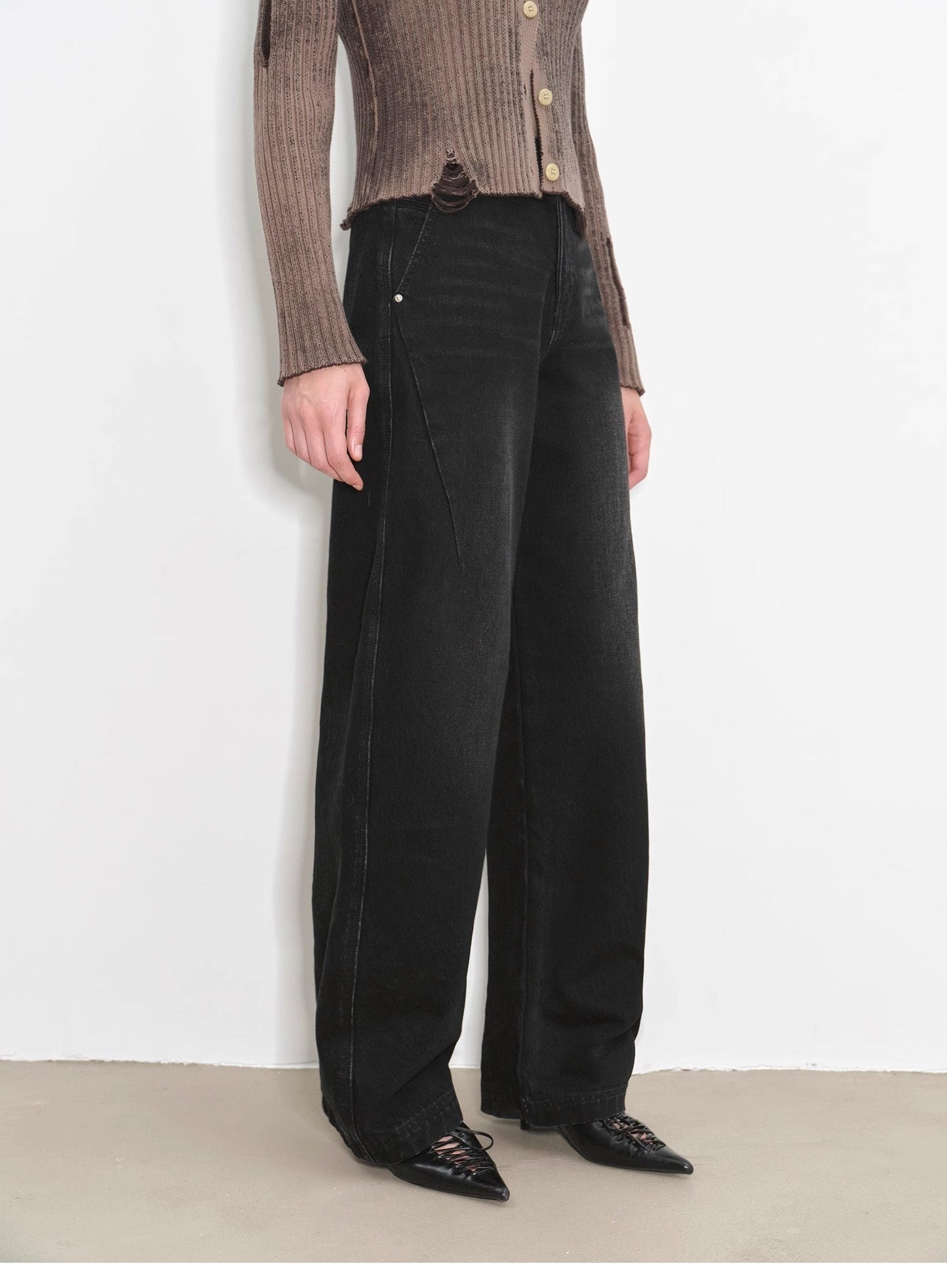 Blue Island Heavy-Duty Distressed, Slim Mid-Rise Curved Knife Cotton Washed Jeans