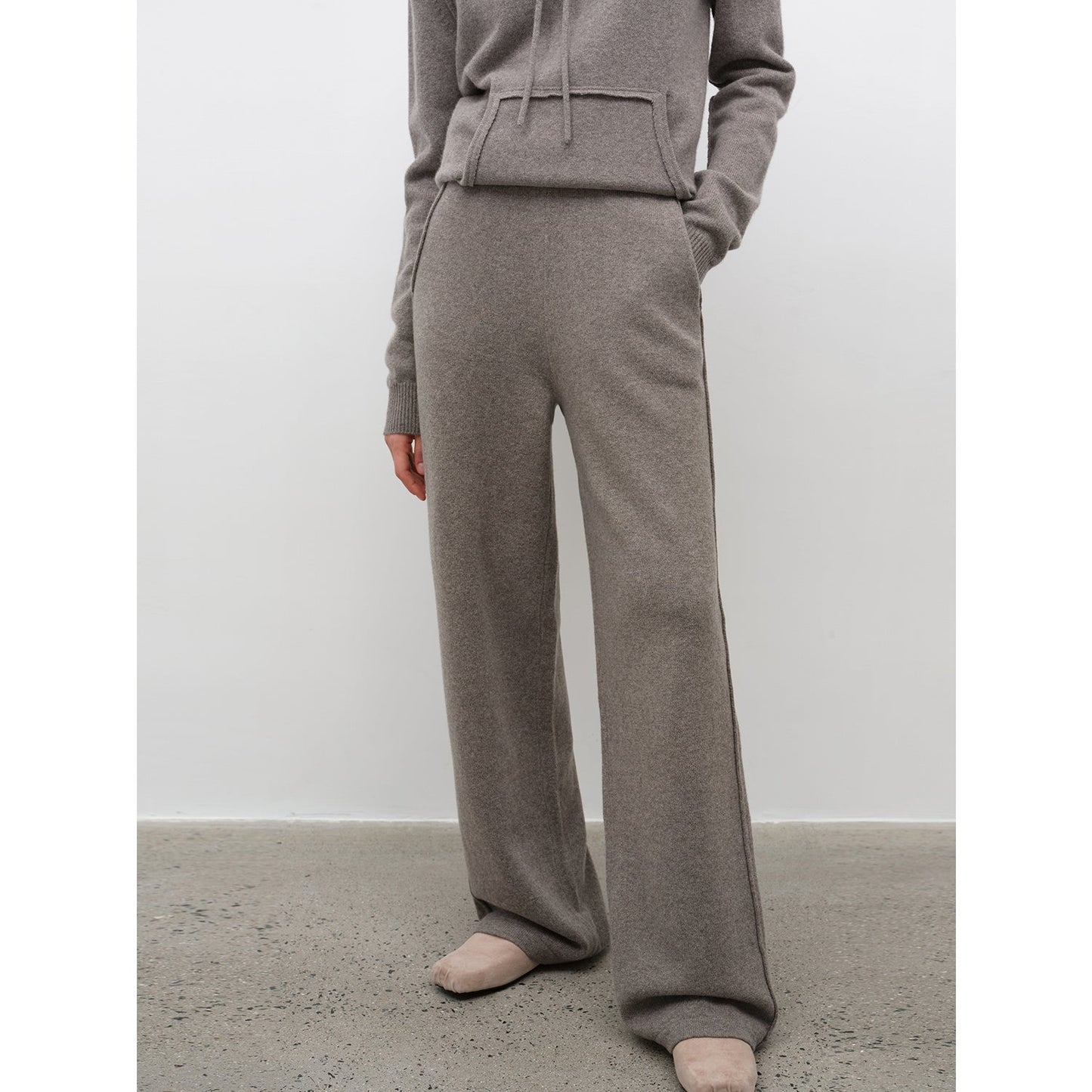 Relaxed Encounter Fine Lambswool Hoodie and Straight-Leg Pants Set